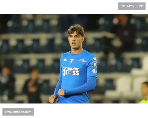 马尔蒂尼自谦脚下灵活但认为马拉多纳更出色